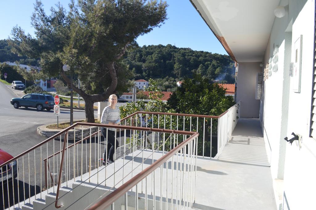 Apartments Peco Корчула Экстерьер фото