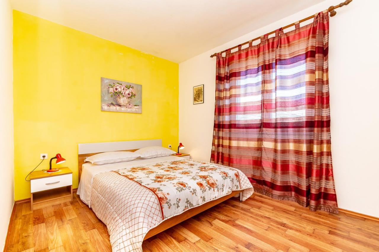 Apartments Peco Корчула Экстерьер фото
